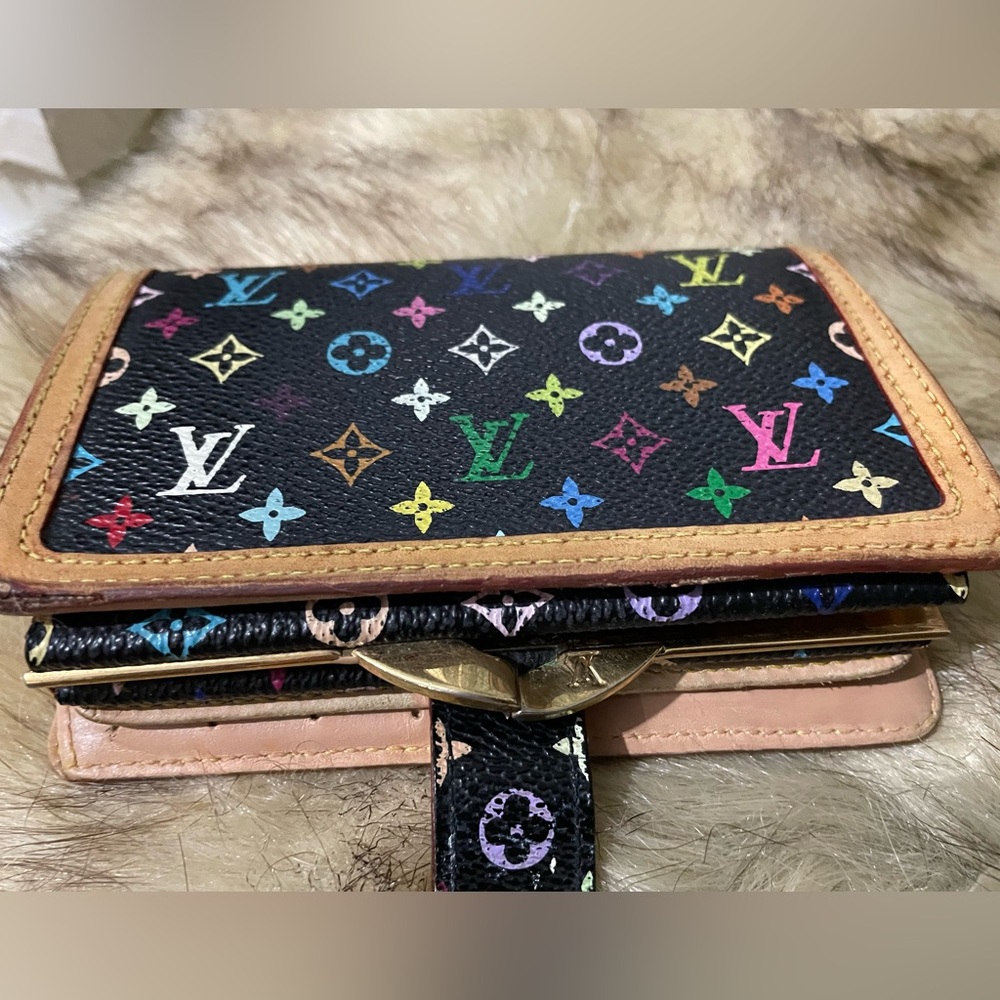 Authentic Multicolor Louis Vuitton Wallet❤️